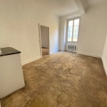 Bel appartement T2/T3 au cœur de Nîmes