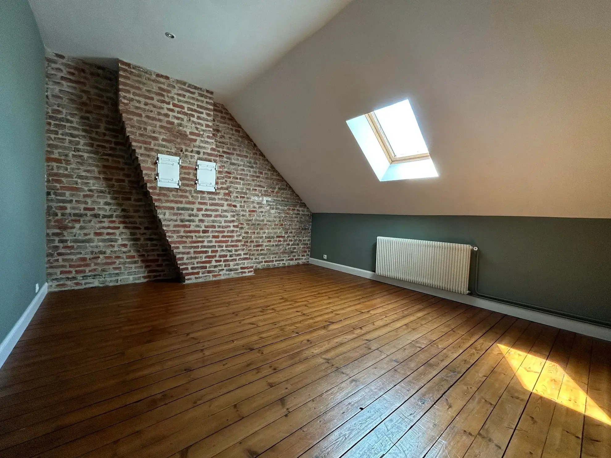 NOUVEAUTE: MAISON DANS LE CENTRE D'ABBEVILLE 
