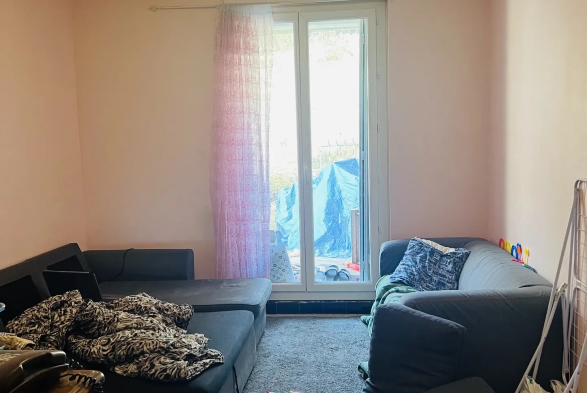 Maison à aménager avec potentiel de transformation en appartements à Lunel 