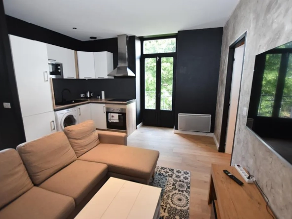 Appartement T2 de 40 m2 à Gelos, à deux pas du château de Pau
