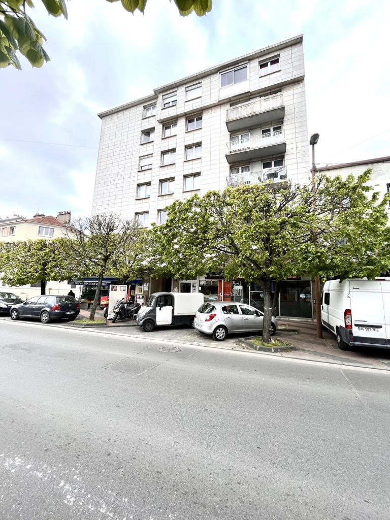 Studio à vendre centre ville Chelles