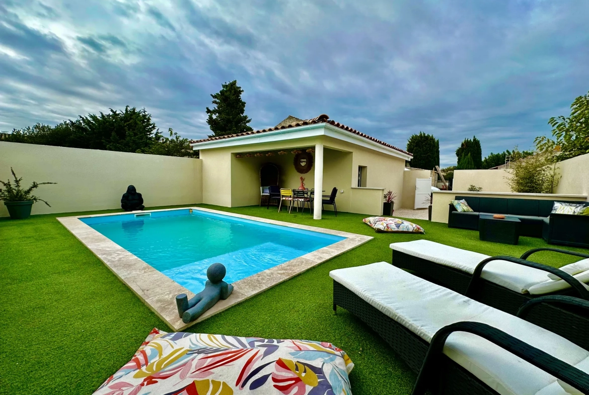 Villa contemporaine 106 m2 avec garage et piscine à Lapalud 