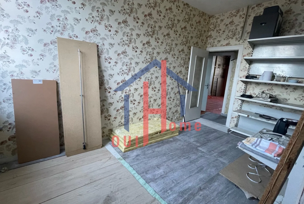Maison de ville / Immeuble à vendre à La Seauve-sur-Semene 