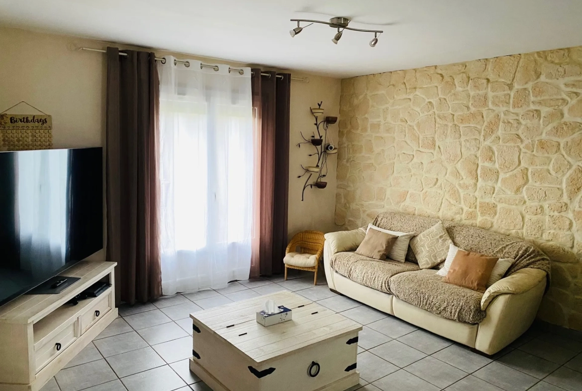 Maison rénovée de plain pied à Sainville 