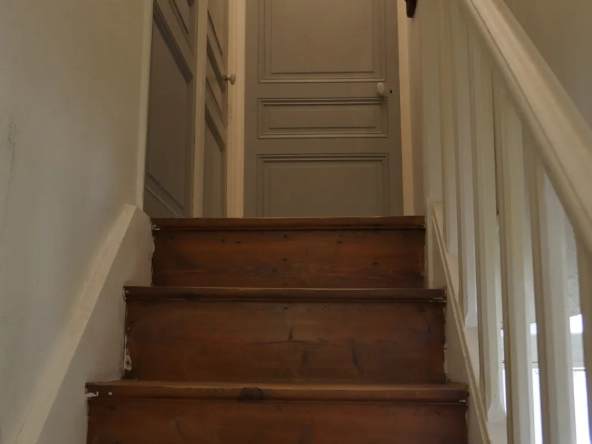 Maison de 188 m2 avec jardin, cave et garage à Montbrison 