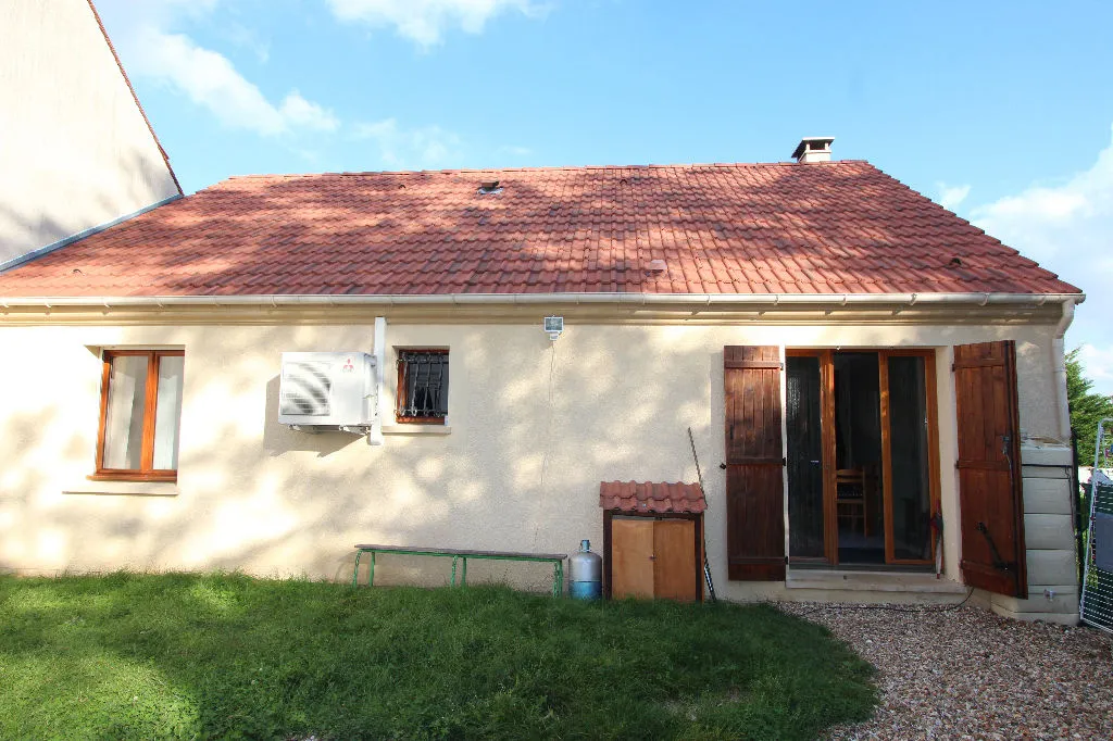 Maison plain pied à vendre - Varennes Jarcy 