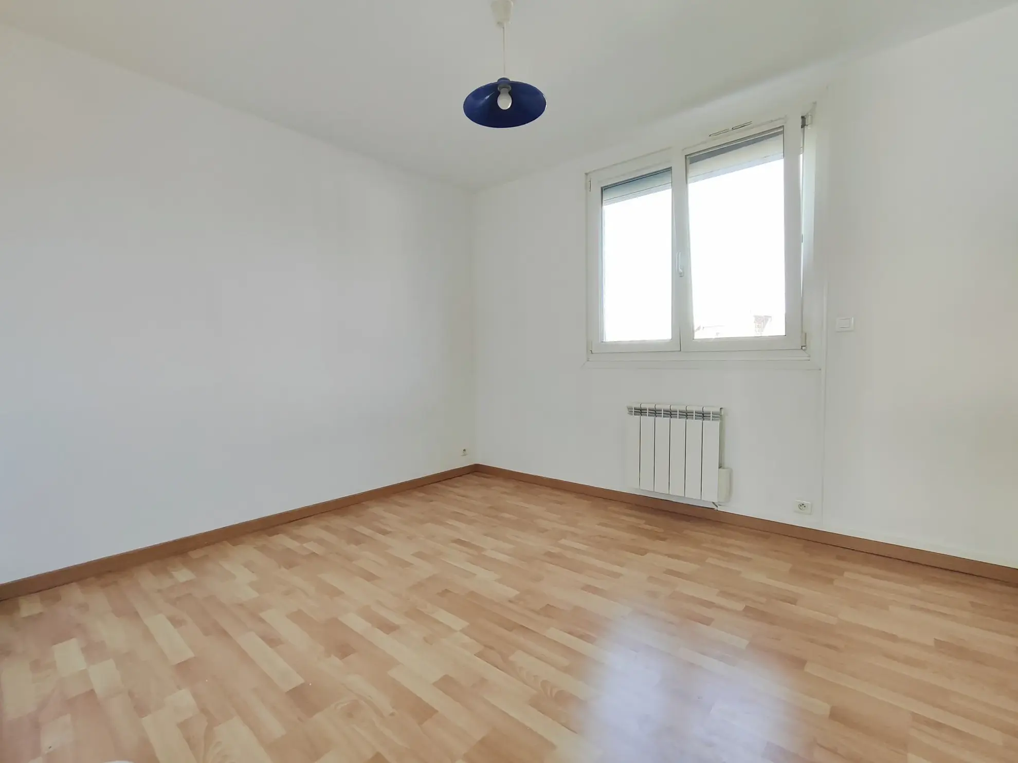 Lille - Grand T2 avec Balcon 
