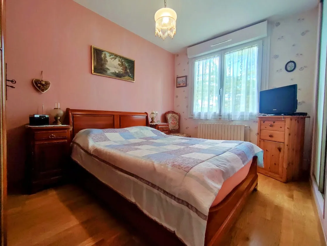 Belle maison 85m2 avec jardin arboré de 700m2 et garage de 36m2 à Saint Nazaire - Brais 