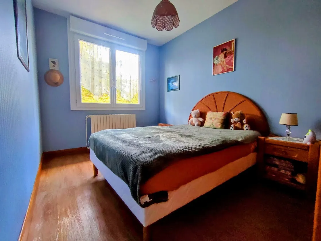 Belle maison 85m2 avec jardin arboré de 700m2 et garage de 36m2 à Saint Nazaire - Brais 