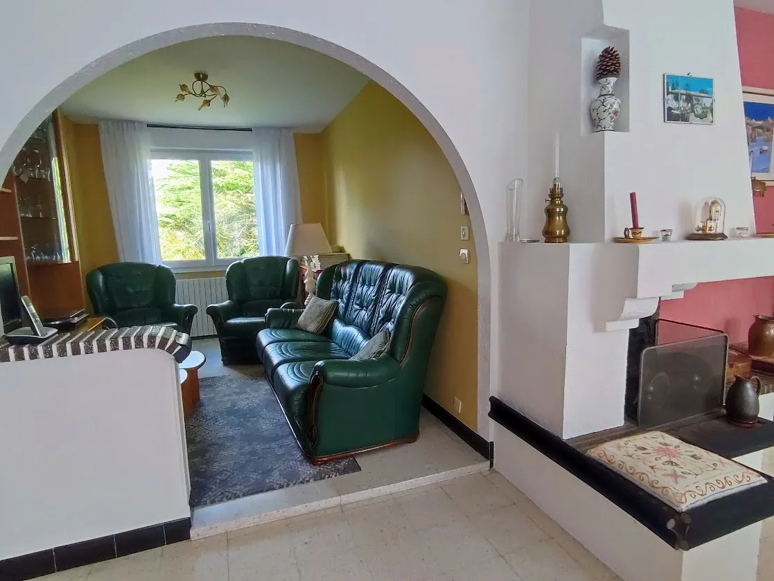 Belle maison 85m2 avec jardin arboré de 700m2 et garage de 36m2 à Saint Nazaire - Brais 