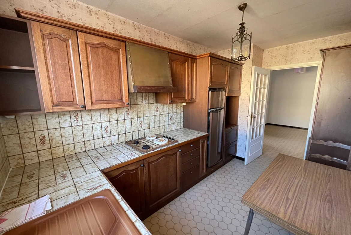 Appartement 4 pièces 80m2 Oullins avec vue dégagée 