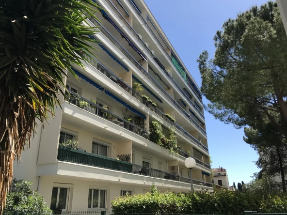 Appartement 2 chambres avec terrasse et vue à Montpellier