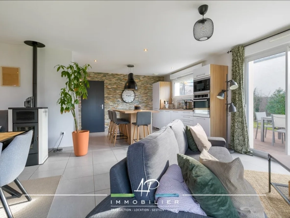 Maison de plain-pied, 3 chambres à Beire-le-Chatel 