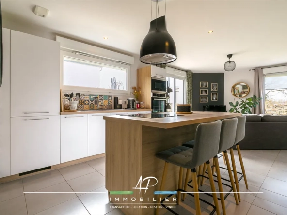Maison de plain-pied, 3 chambres à Beire-le-Chatel 