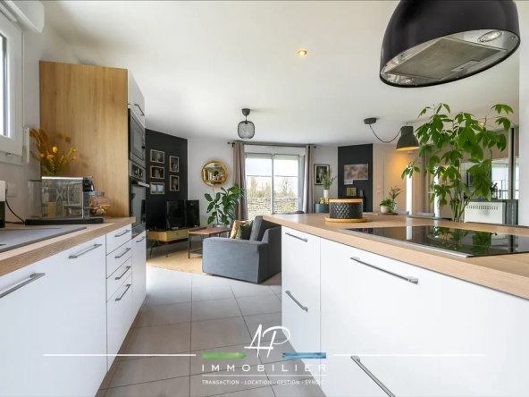Maison de plain-pied, 3 chambres à Beire-le-Chatel 