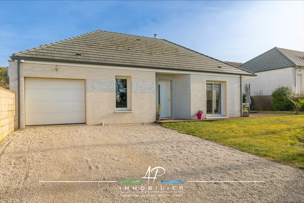 Maison de plain-pied, 3 chambres à Beire-le-Chatel 