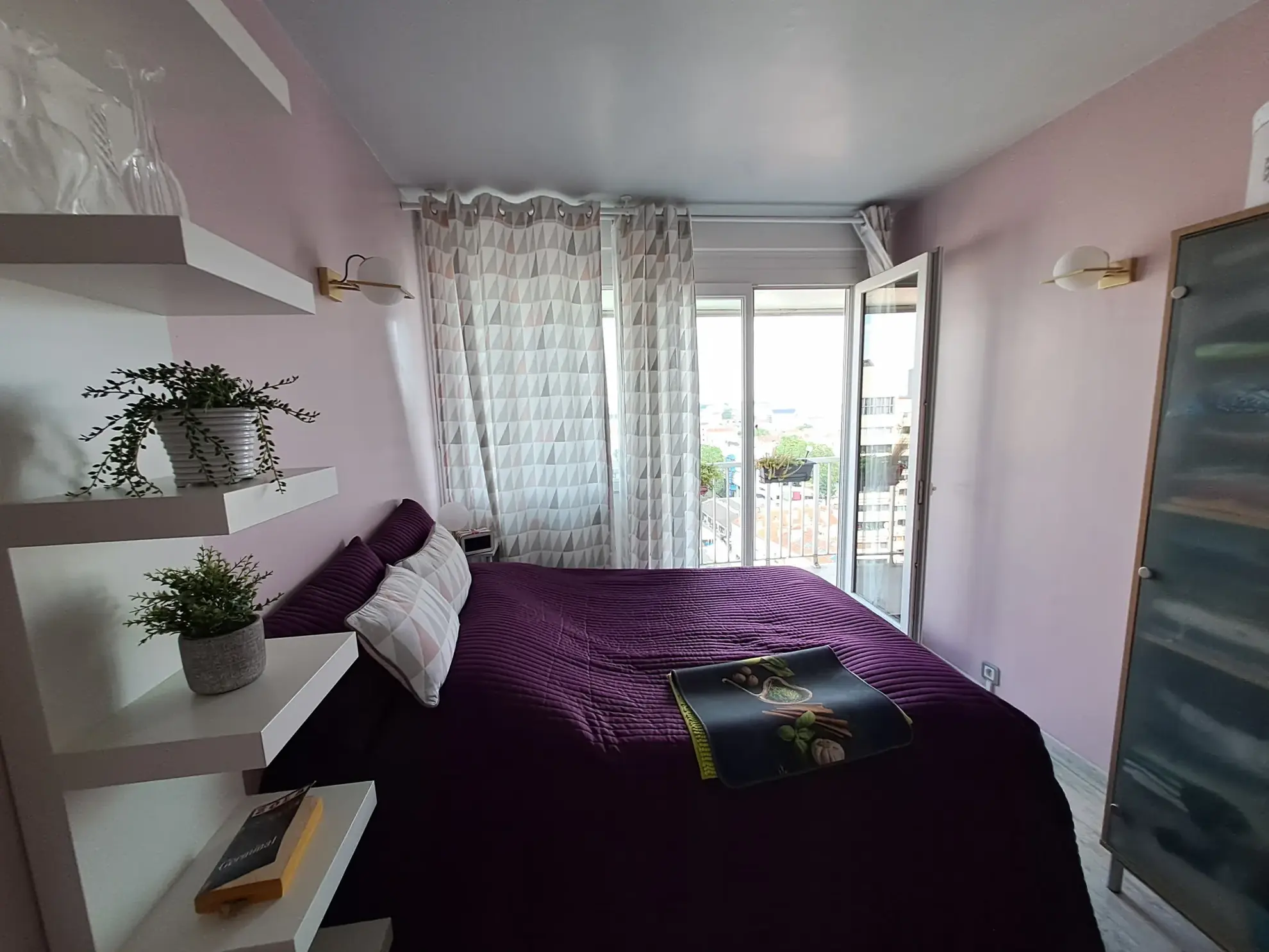 Appartement 2 Pièces avec Balcon à Ivry sur Seine 