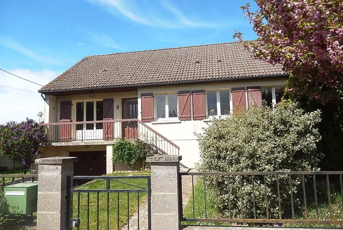 Maison sur sous-sol avec verger à Cerilly - 3300m2 