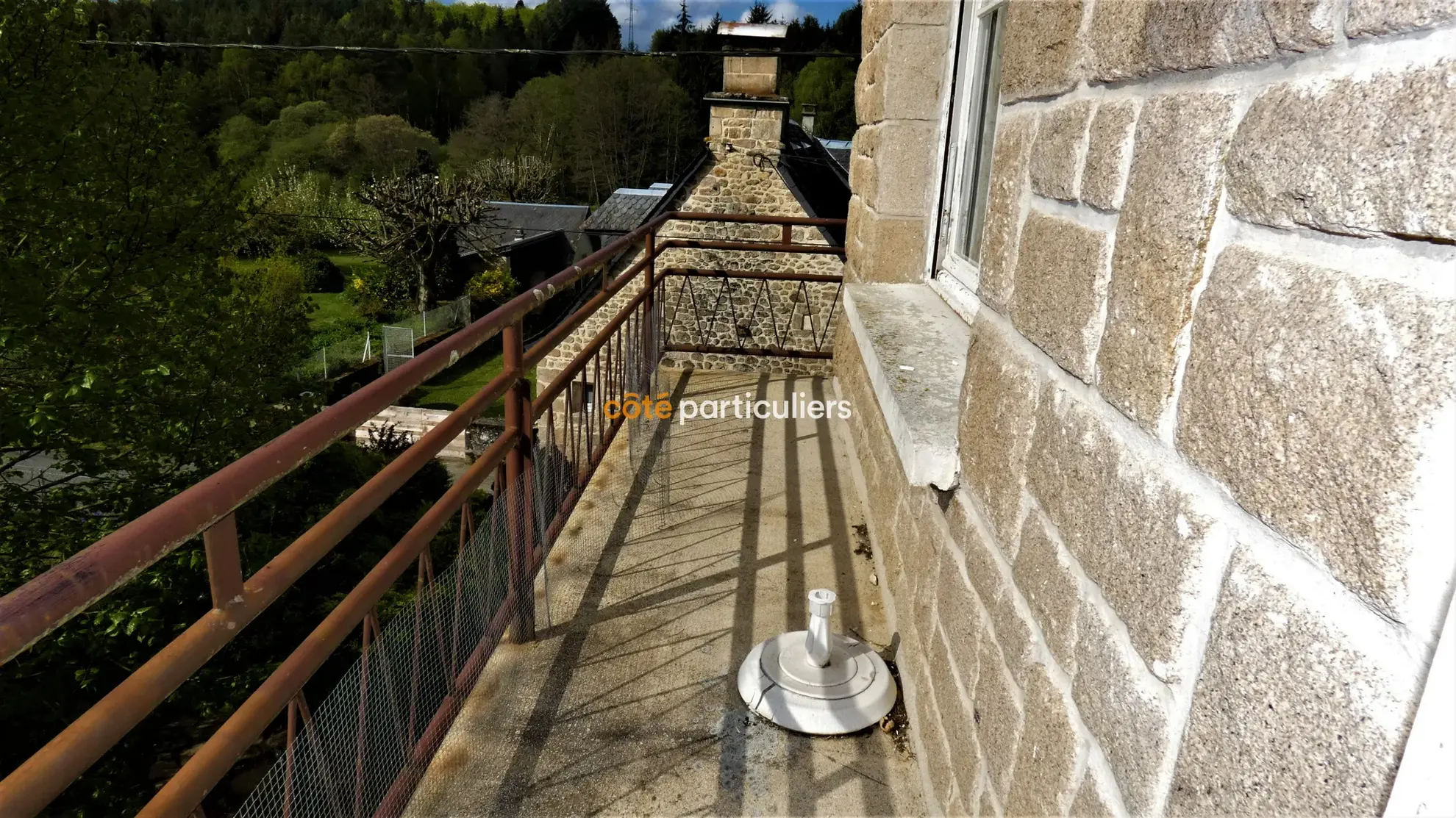 Maison à vendre secteur Égletons : Grande maison avec beau potentiel 