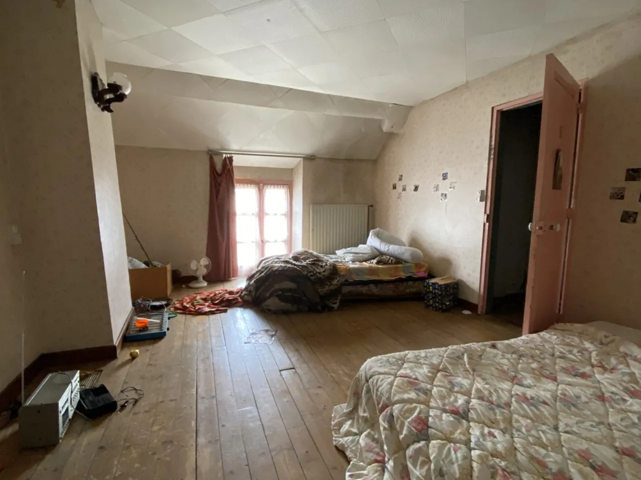 Maison de bourg à rénover entièrement - Région Provins 