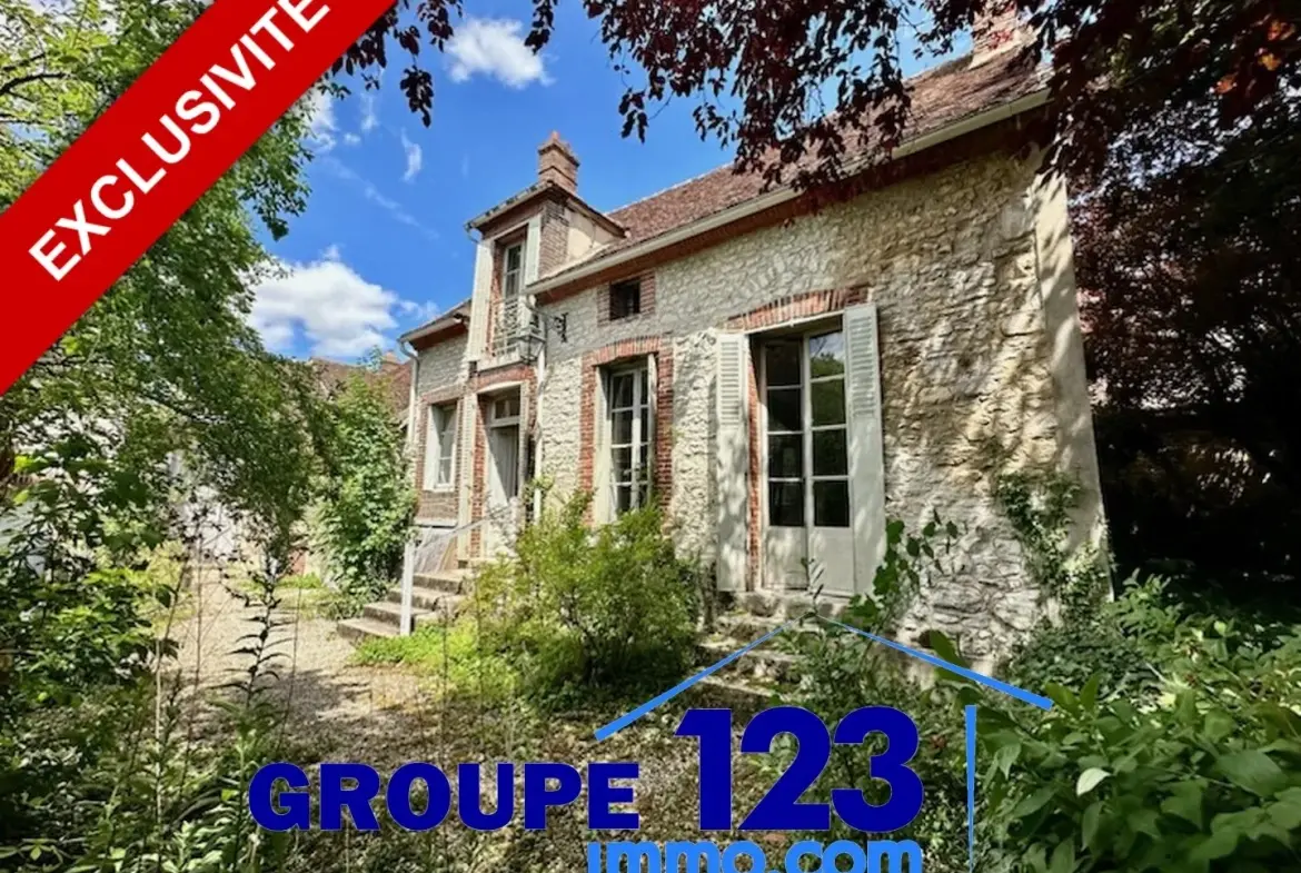 Jolie maison ancienne à rénover 