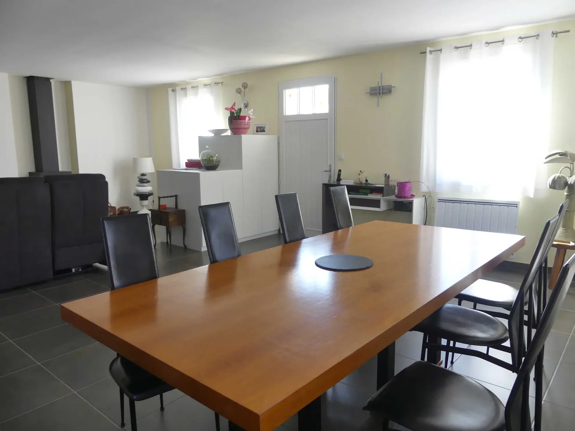 Maison de Village+Garage+Atelier et combles à Vandre 