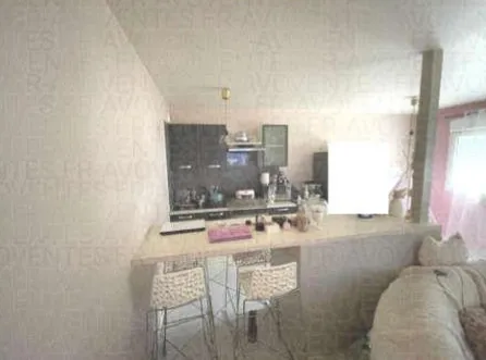 Appartement T2 à Saint-Étienne avec 1 chambre 