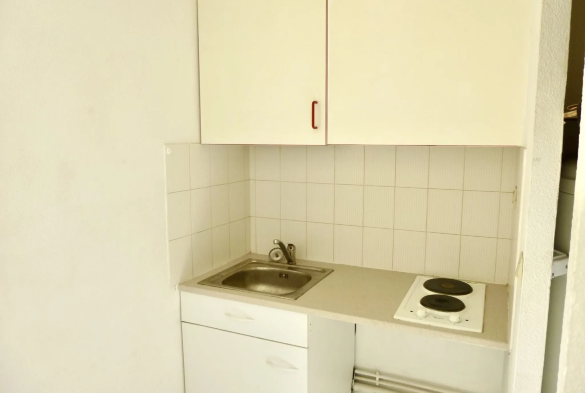 Appartement T1 avec terrasse et stationnement à Montpellier 