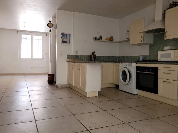 Maison de village à Fuveau avec 2 chambres 