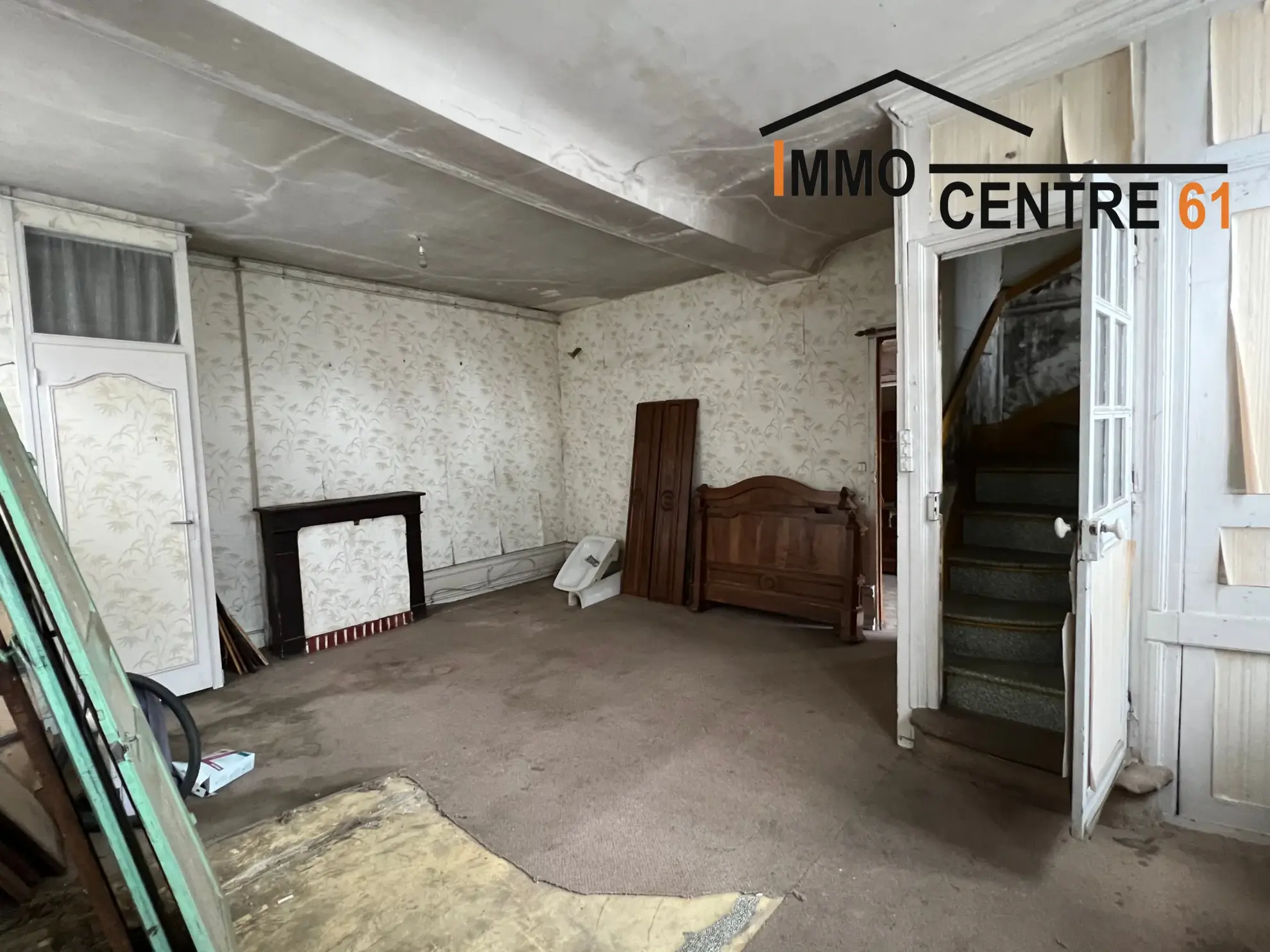 Maison de ville 4 chambres à rénover - La Ferté Macé 