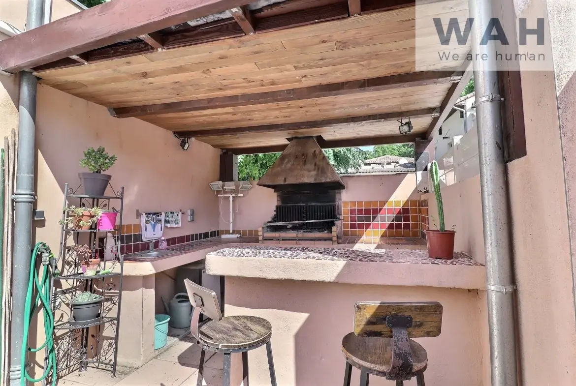Villa Marsillargues, 90 m2, 168 m2 de terrain, trois chambres 