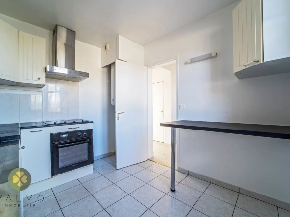 Appartement lumineux de 81m2 à THOIRY 