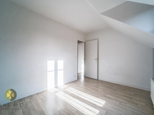 Appartement lumineux de 81m2 à THOIRY 