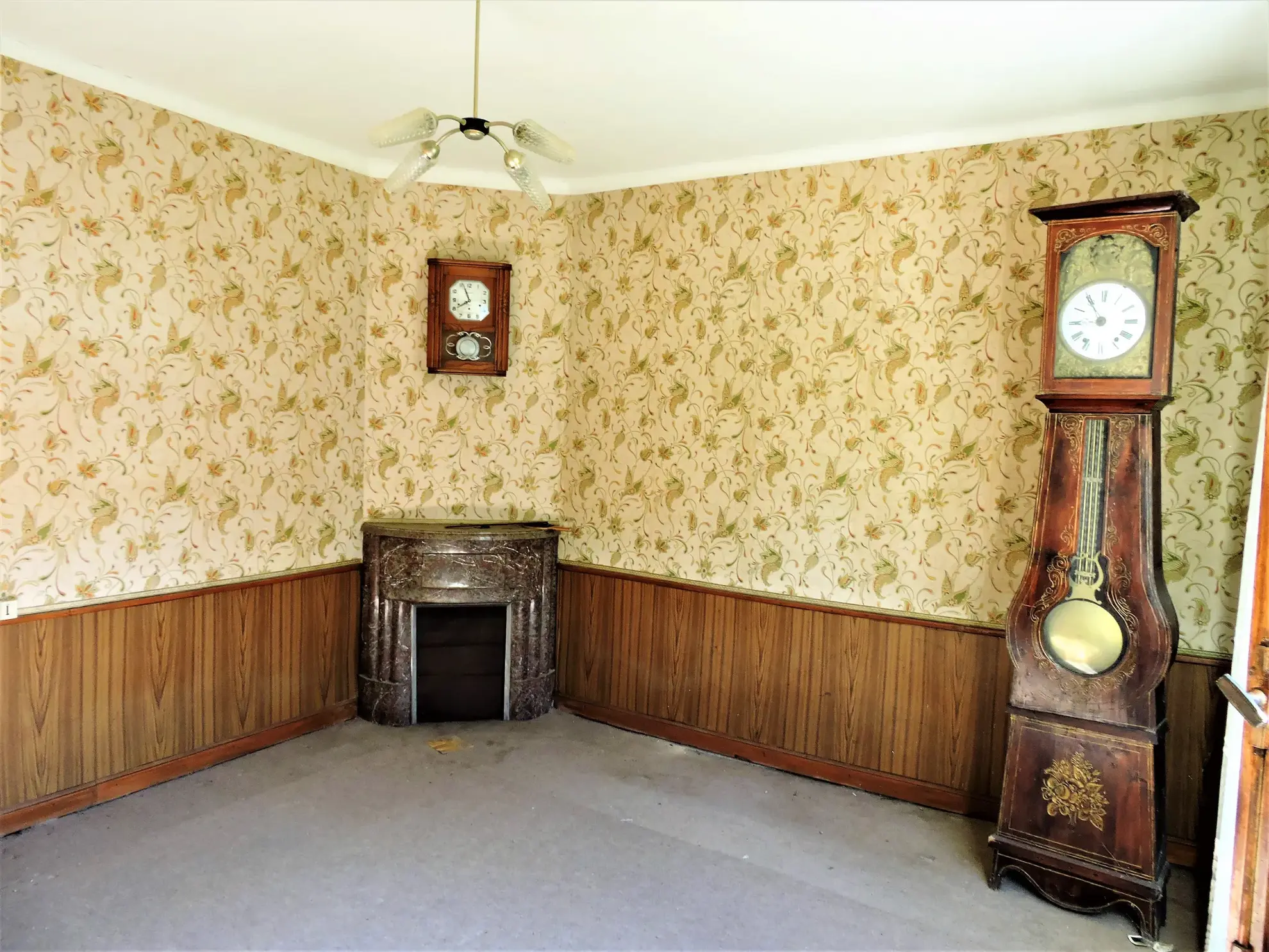 Maison avec 4 chambres à Benest 