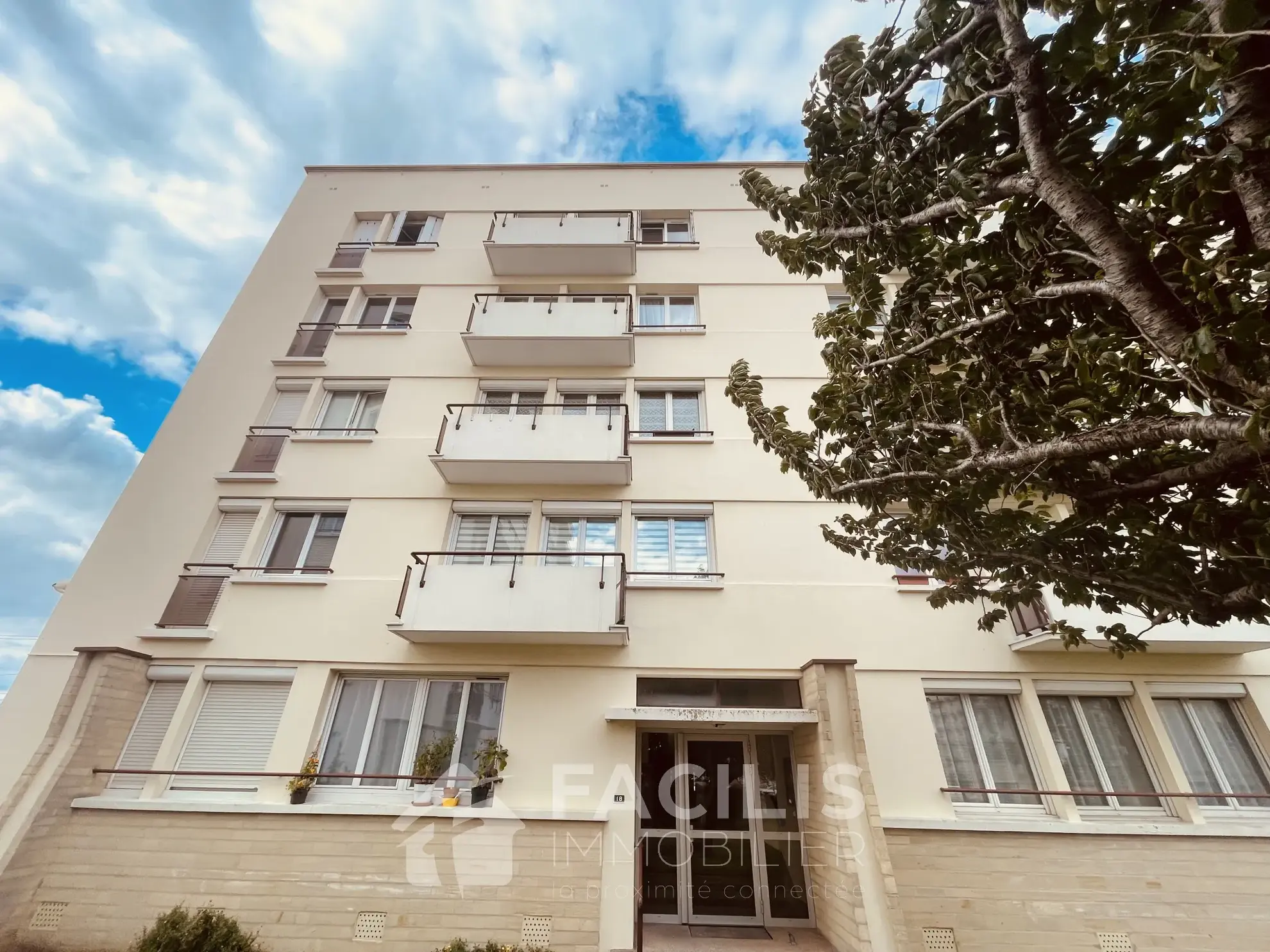 Appartement très bien rénové à Caen 