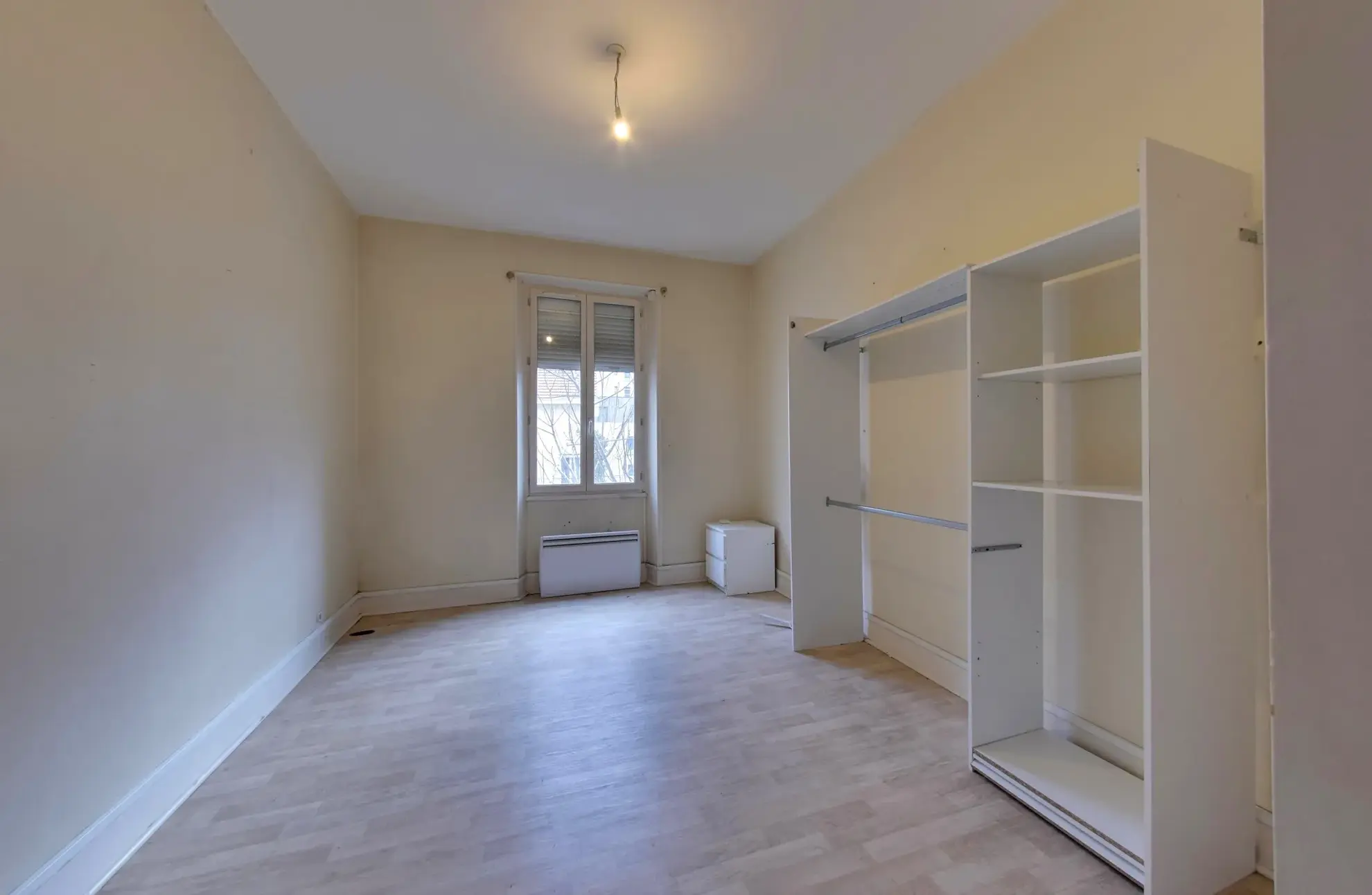 Vente T2 + parking à Grenoble - Secteur Alliés / Libération 