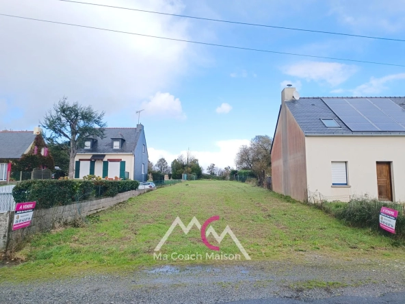 Terrain constructible de 754m2 à La Chapelle des Marais