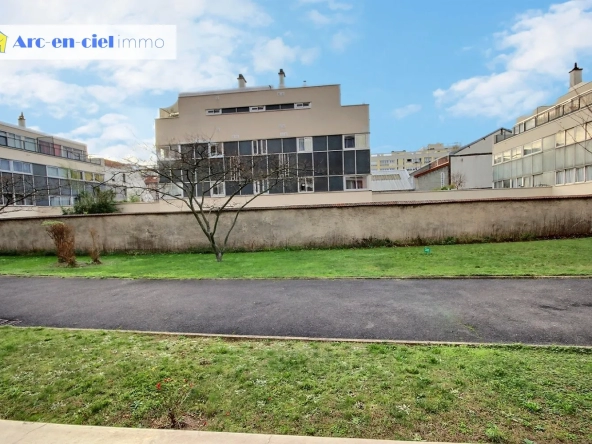 Appartement à la Porte de Paris à Ivry - 42m2