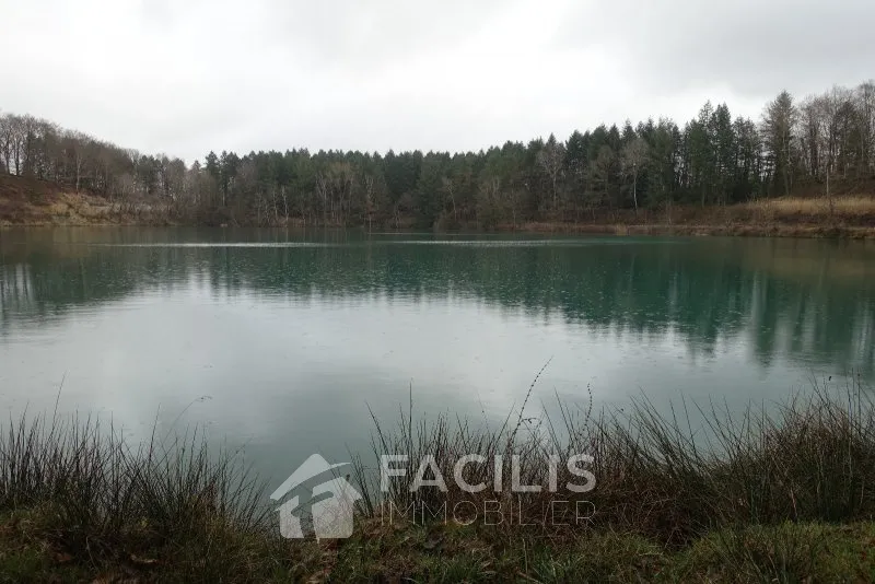 Etang de 10 ha à Sanvignes-Les-Mines 