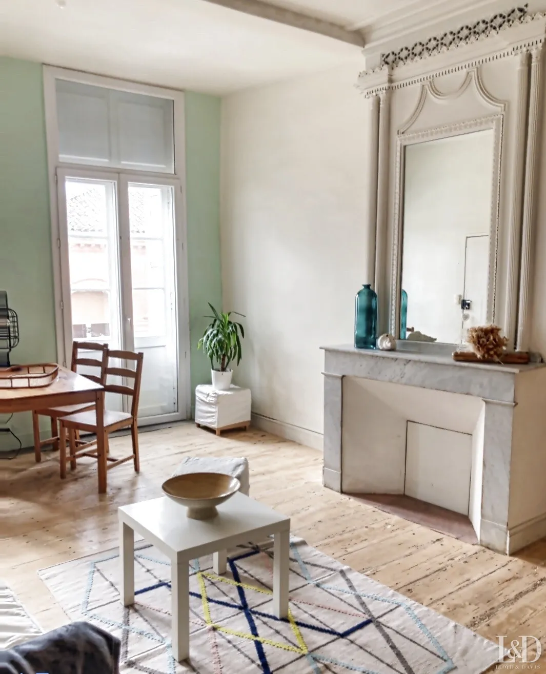 Appartement de village à Levignac (31530) - 1 chambre, bureau et cheminée 