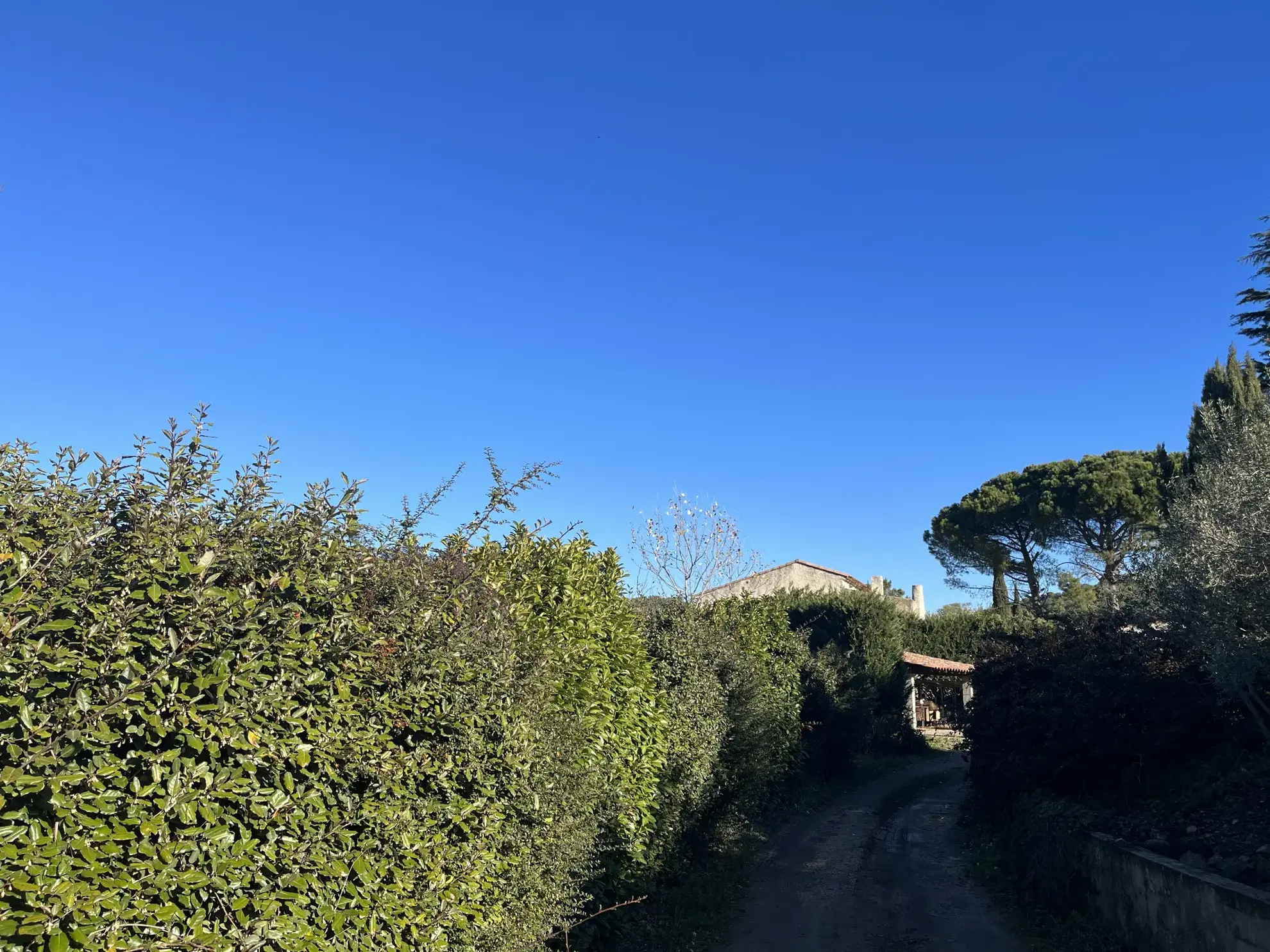 Terrain à bâtir de 400m2 à Meyreuil 