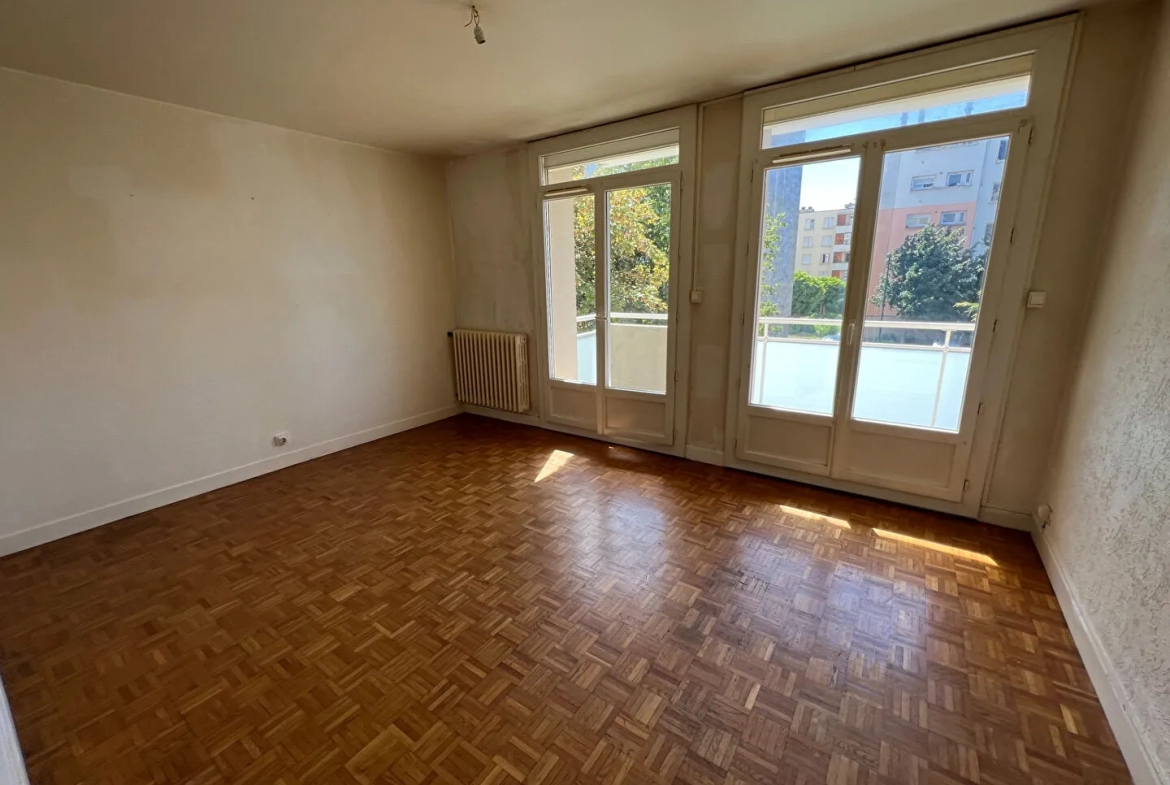 Appartement T3 avec balcon à Vienne Sud 