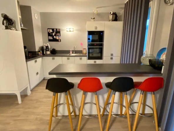 Vente : appartement T3 68m2 à Faches Thumesnil 
