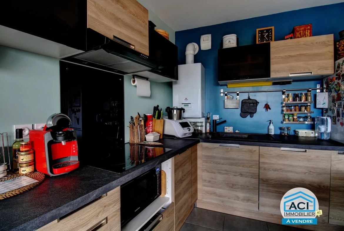 Appartement de T3 avec terrasse et garage à Décines-Charpieu 
