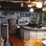 Immeuble avec bar et cuisine à Collobrières à 100 000 €
