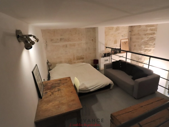 Vente Loft contemporain 59m2 + cour en Centre-historique Montpellier 