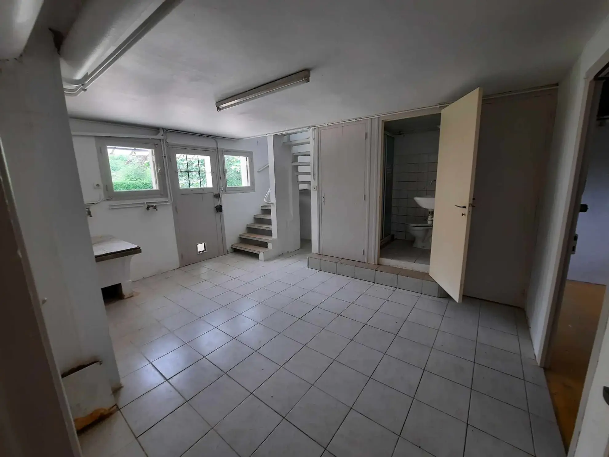 Maison à Sauveterre La Lémance - Belle maison avec grand parc ombragé 