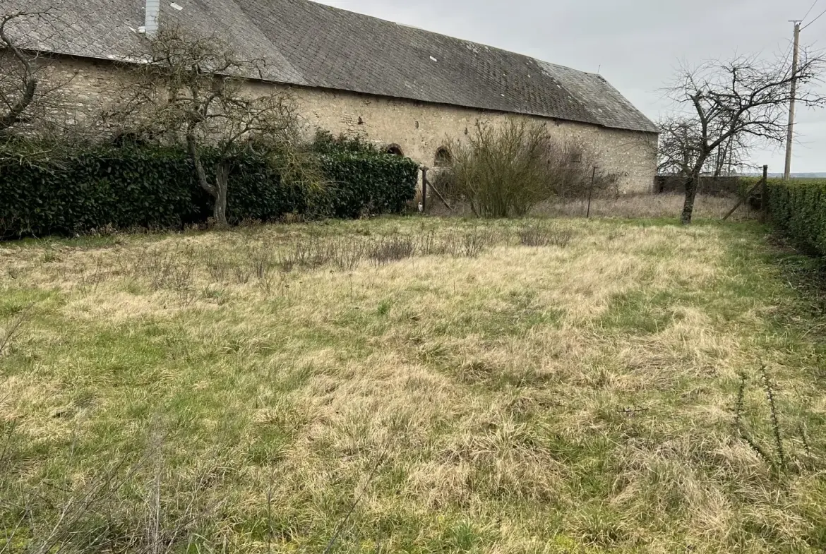 Corps de Ferme de plain pied à Saint Léonard en Beauce 