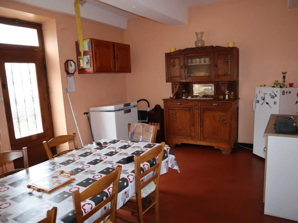 Maison à St Léger du Bois avec 3 chambres - Terrain de 735m2 