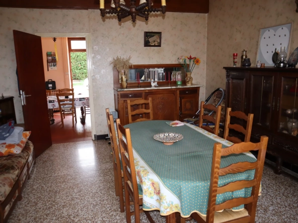 Maison à St Léger du Bois avec 3 chambres - Terrain de 735m2 